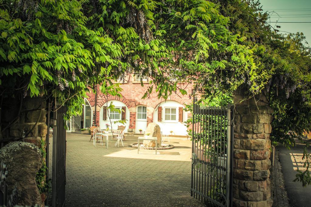 Landhotel Sonnenhof Siebeldingen Exterior foto